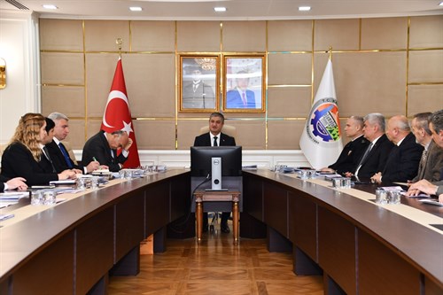 Kış Mevsimi Trafik Tedbirleri ile Kar ve Buzla Mücadele Koordinasyon Toplantısı Valimiz Mustafa Yavuz Başkanlığında Gerçekleştirildi.